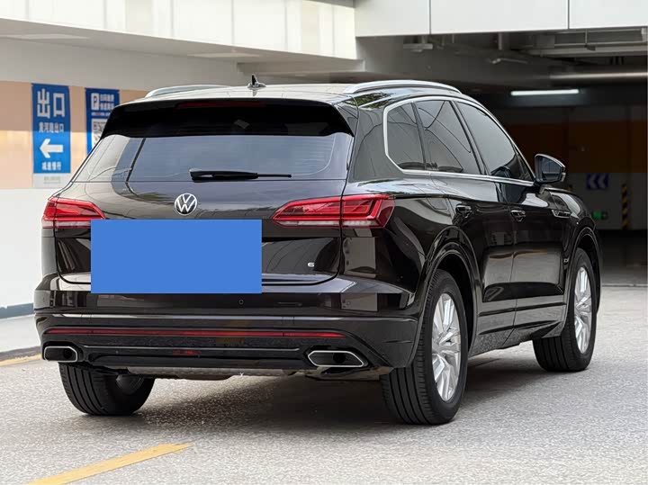 Photo 9 - Volkswagen Touareg