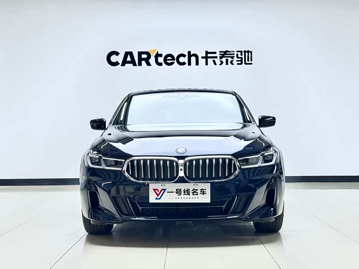 Photo 1 - BMW 6 Series GT