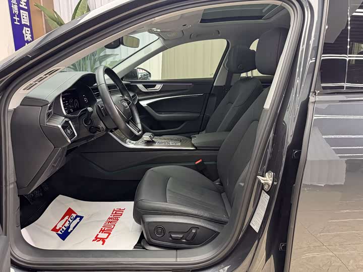 Audi A6 2022 2022款 allroad quattro 探索家 55 TFSI 尊享越野型
