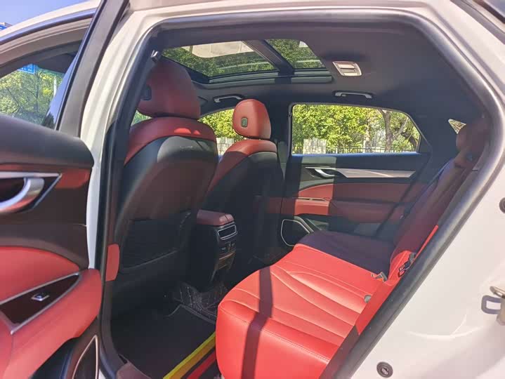 Geely Emgrand GT 2021 2021款 1.8T 国风版