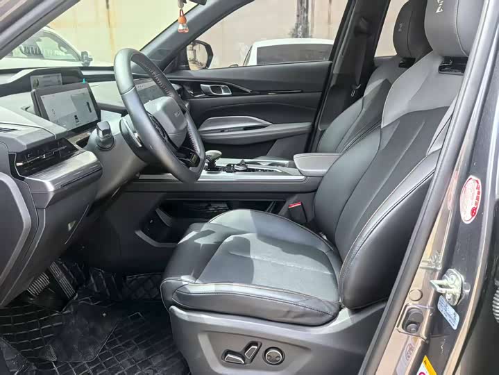Фото 8 - Changan Oshan Z6