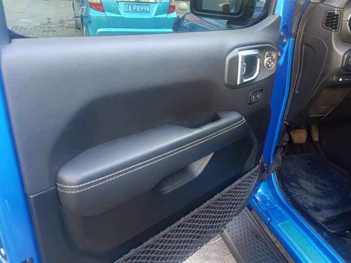 Jeep Wrangler Hybrid 2021 2021款 四门 2.0T 4xe 撒哈拉