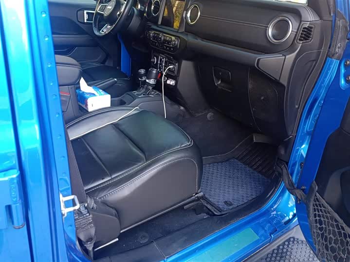 Jeep Wrangler Hybrid 2021 2021款 四门 2.0T 4xe 撒哈拉