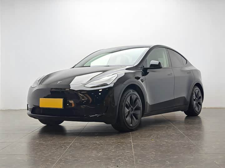 Zdjęcie 1 - Tesla Model Y