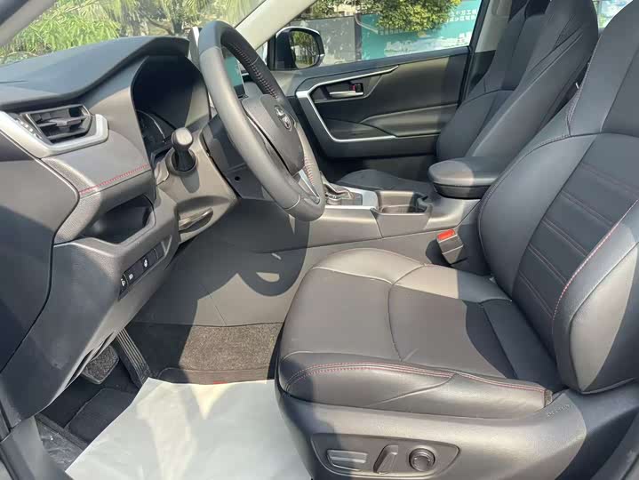 Toyota Wildlander Hybrid 2021 2021款 高性能版 2.5L 两驱劲擎版