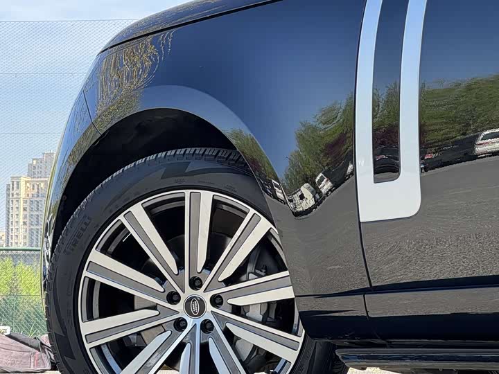 Zdjęcie 8 - Land Rover Range Rover