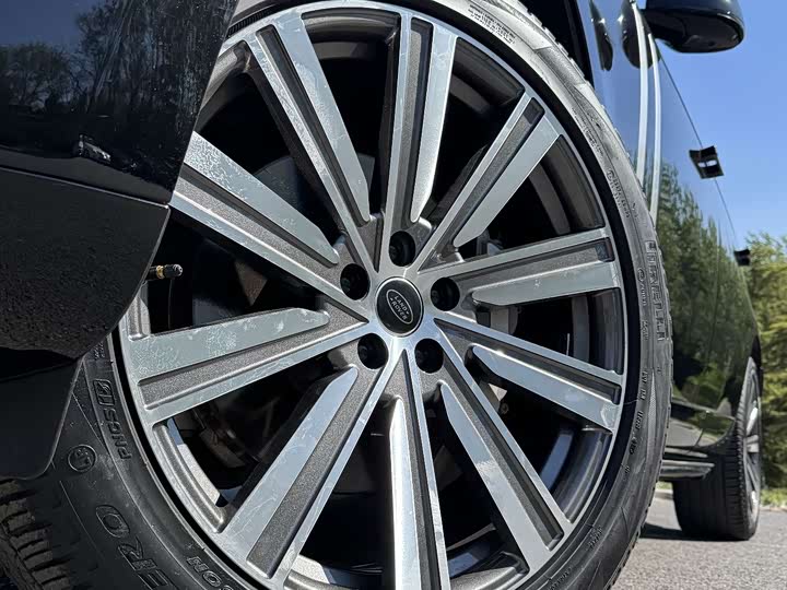 Zdjęcie 9 - Land Rover Range Rover
