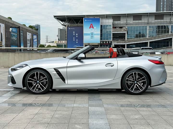 2023 BMW Z4
