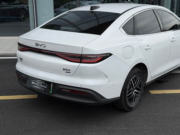 Фото 5 - BYD Seal 05 DM-i Hybrid
