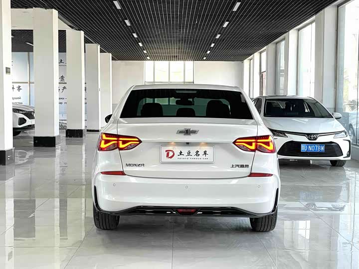 Chevrolet Monza 2023 2023款 1.5L 双离合悦享版