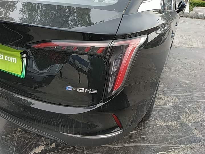 Hongqi E-QM5 2025 2025款 500km 出行版
