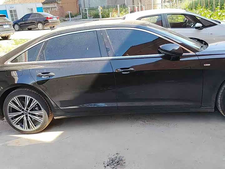 Audi A6L 2026 2026款 45 TFSI 臻选动感型