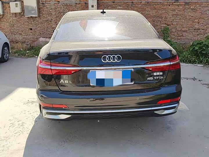 Audi A6L 2026 2026款 45 TFSI 臻选动感型