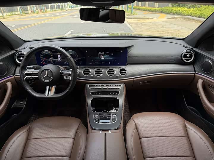 Zdjęcie 7 - Mercedes-Benz E-Class