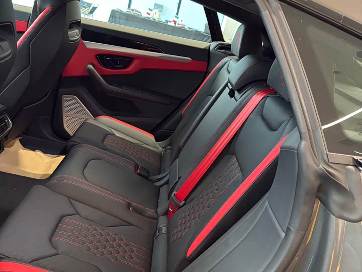 Lamborghini Urus SE 2025 2025款 4.0T 标准版