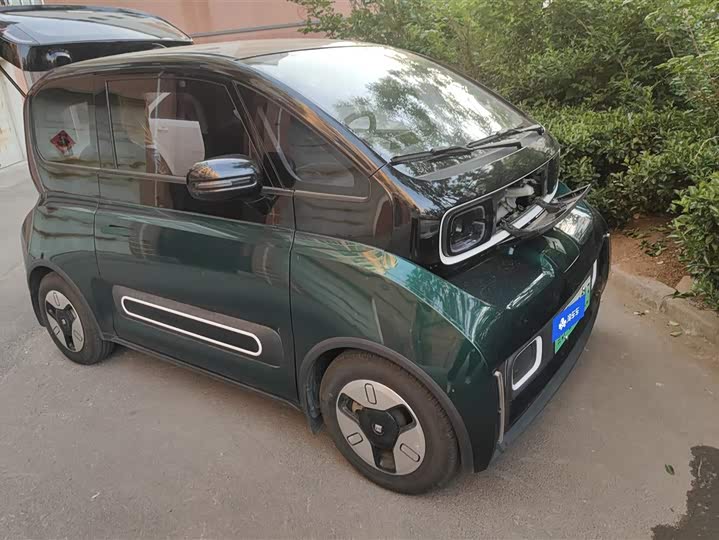 Фото 1 - Baojun KiWi EV