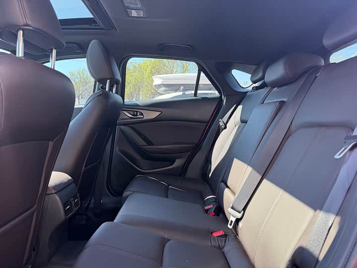 Mazda CX-4 2021 2021款 2.0L 自动两驱蓝天品位版