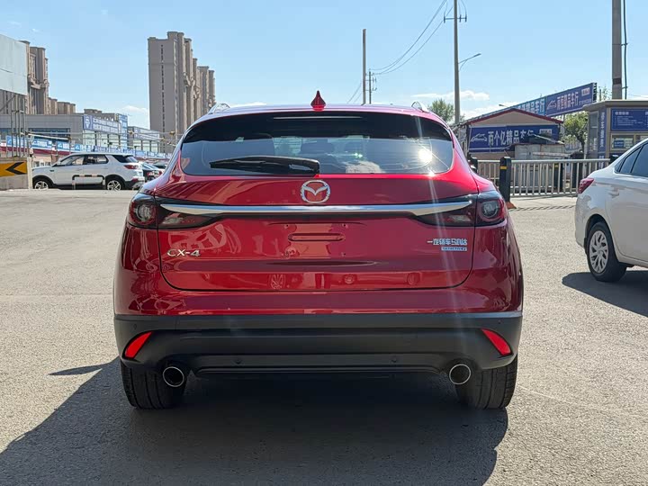 Mazda CX-4 2021 2021款 2.0L 自动两驱蓝天品位版
