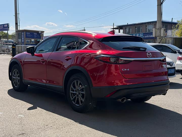 Mazda CX-4 2021 2021款 2.0L 自动两驱蓝天品位版