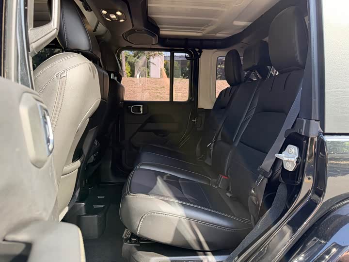 Jeep Wrangler Hybrid 2021 2021款 四门 2.0T 4xe 撒哈拉