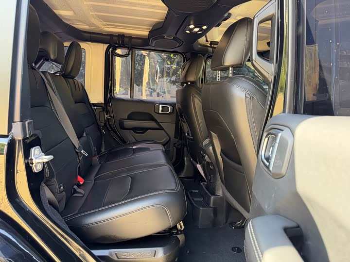 Jeep Wrangler Hybrid 2021 2021款 四门 2.0T 4xe 撒哈拉