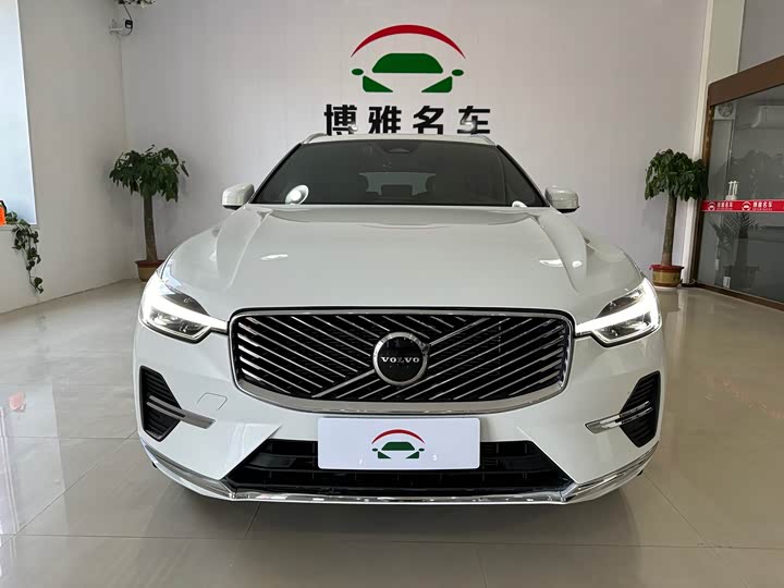 Фото 1 - Volvo XC60