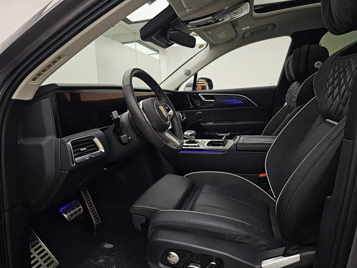 Hongqi E-HS9 2022 2022款 690km 旗享版 六座