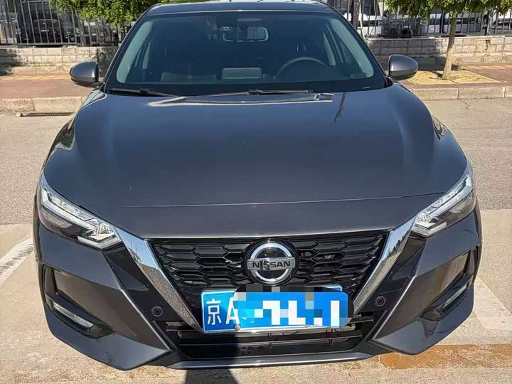 Фото 2 - Nissan Sylphy