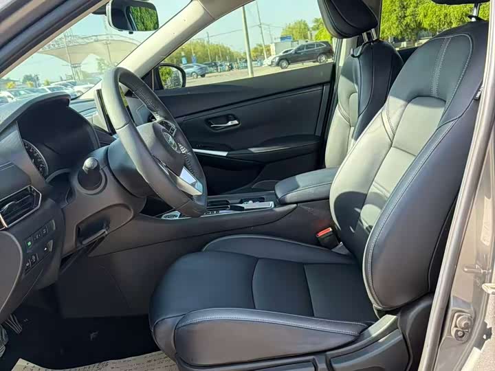 Фото 8 - Nissan Sylphy