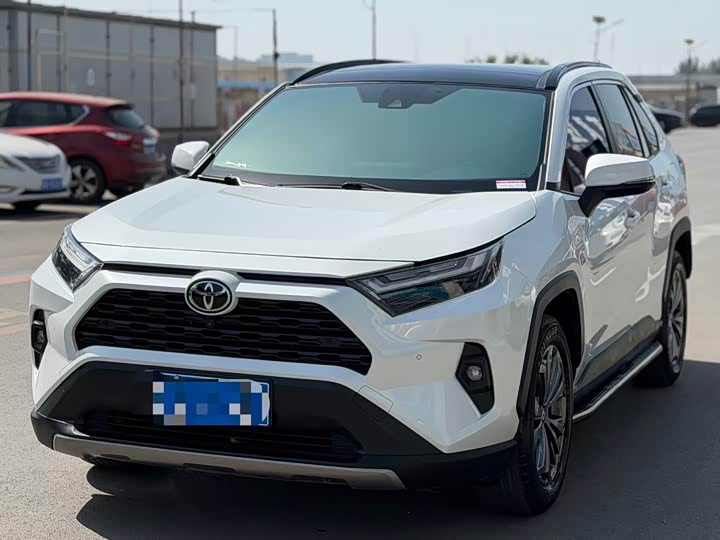 صورة 1 - Toyota RAV4