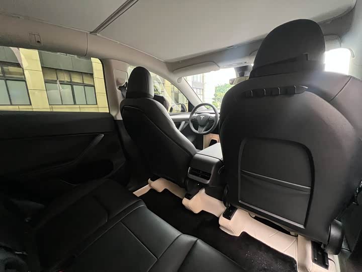 Tesla Model Y 2024 2024款 后轮驱动版