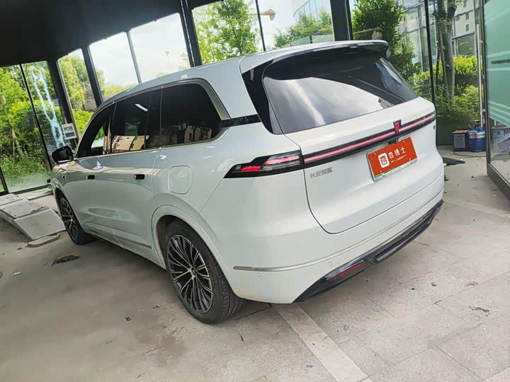 Changan Deepal S09 2025 2025款 四驱Ultra+ 高定版