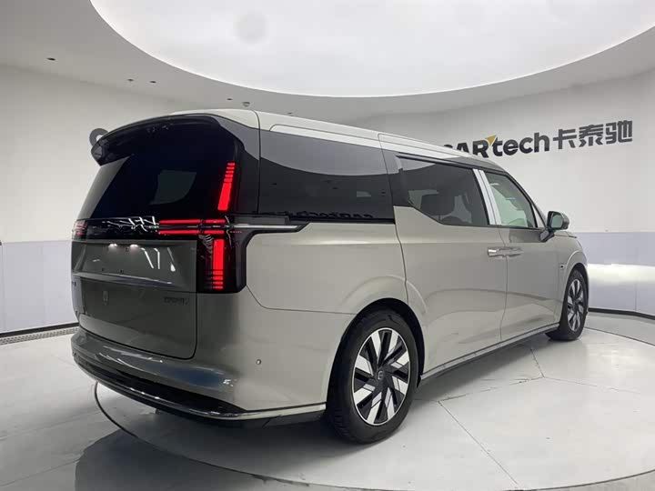 Volvo EM90 2025 2025款 Ultra 六座