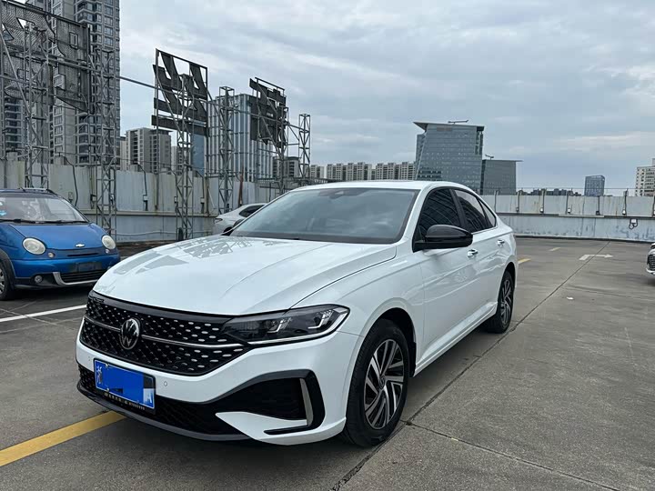 Volkswagen Lavida 2026 2026款 300TSI DSG星空领先版