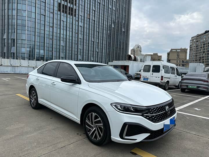 Volkswagen Lavida 2026 2026款 300TSI DSG星空领先版