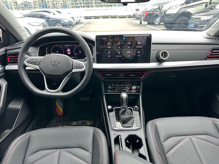 Volkswagen Lavida 2026 2026款 300TSI DSG星空领先版