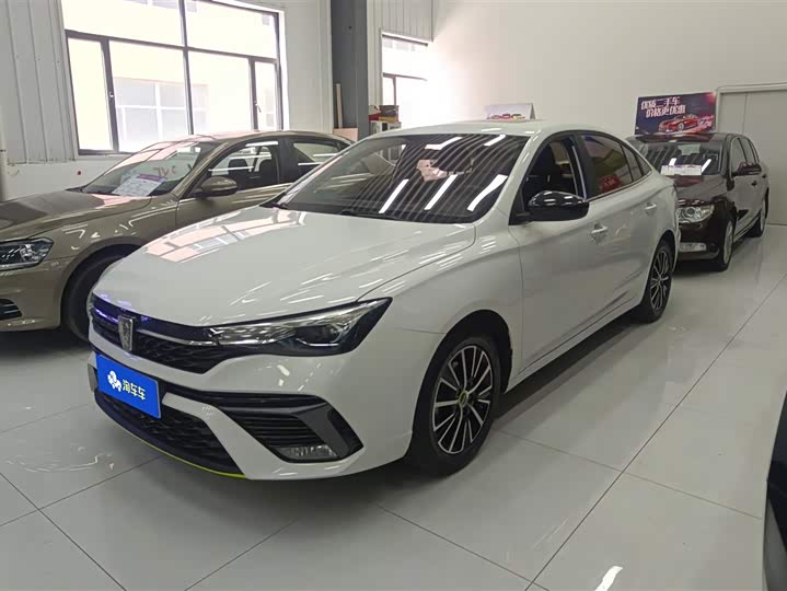 Фото 1 - Roewe i5