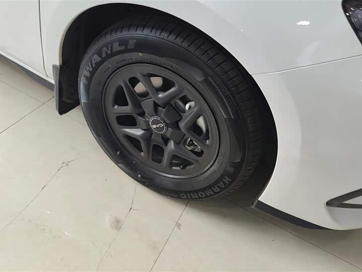 BYD Seal 05 DM-i Hybrid 2025 2025款 DM-i 智驾版 55KM豪华型