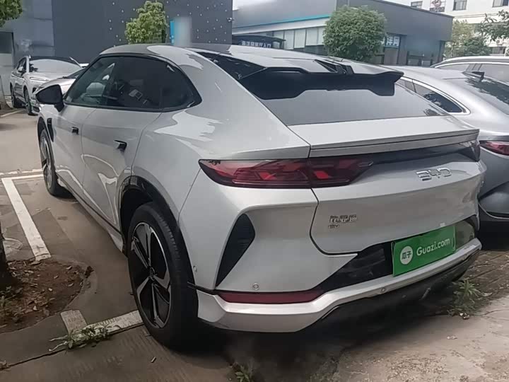 BYD Song L 2025 2025款 智驾版 662km 激光雷达卓越型