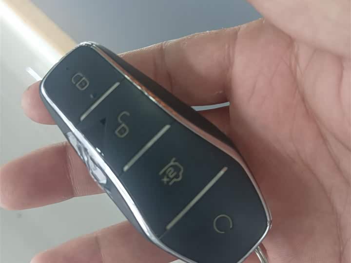 BYD Song L 2025 2025款 智驾版 662km 激光雷达卓越型