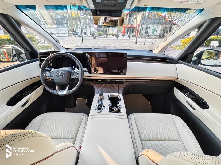 Lexus LM 2025 2025款 350h 七座隽雅版