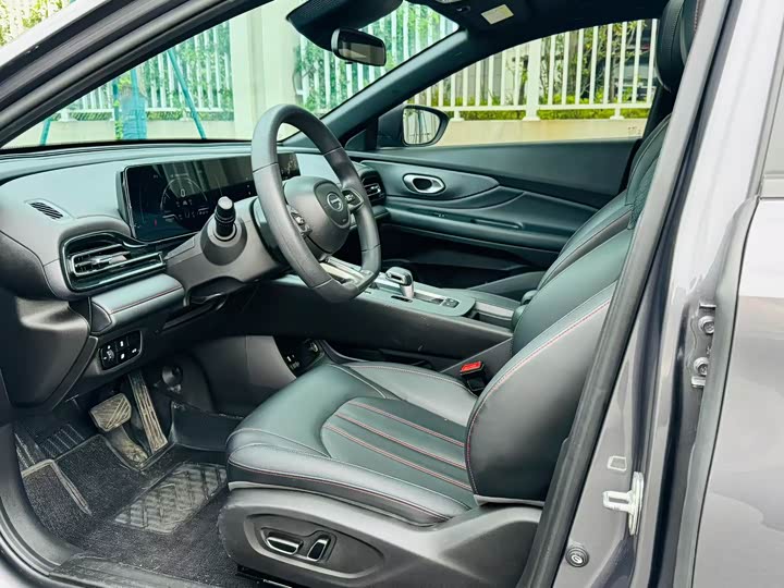 Zdjęcie 4 - GAC Trumpchi Empow R