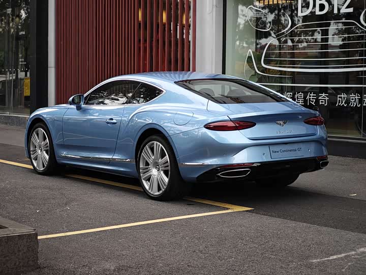2024 Bentley Continental GT