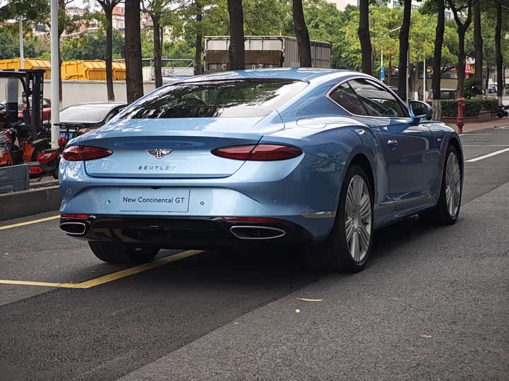 2024 Bentley Continental GT