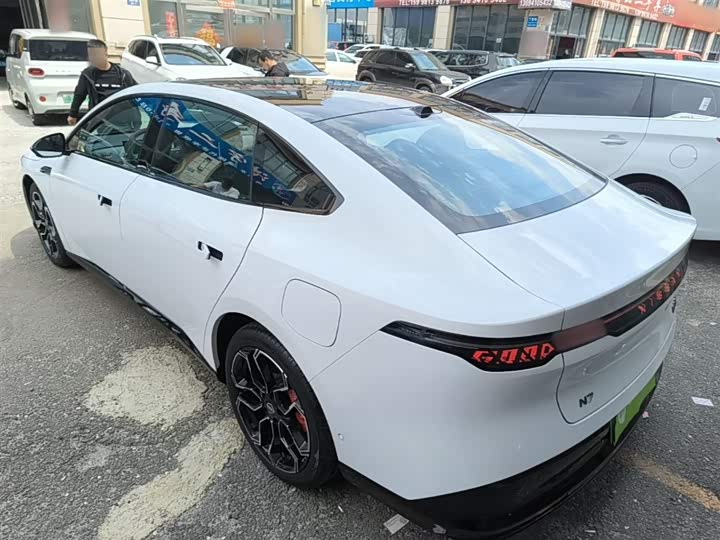 Фото 5 - Nissan N7