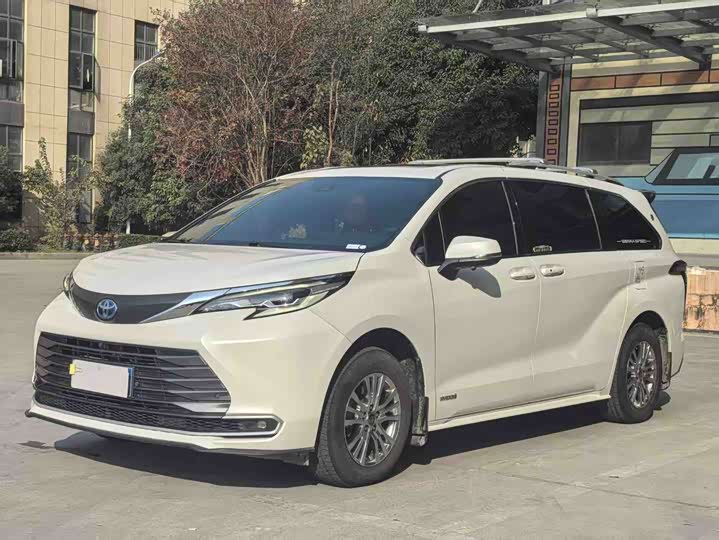 Toyota Sienna 2021 2021款 2.5L混动 豪华版
