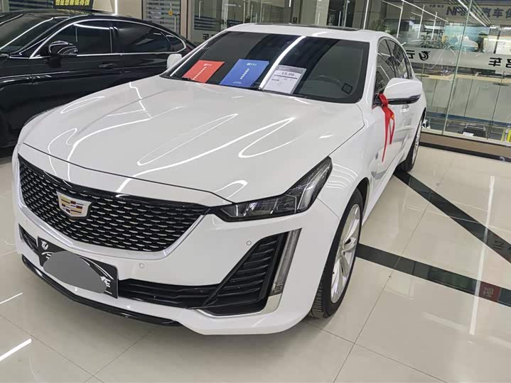 Фото 1 - Cadillac CT5
