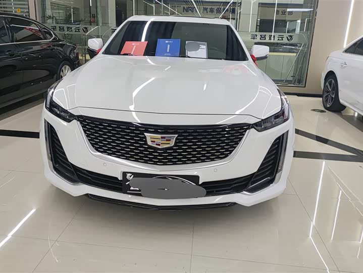 Фото 2 - Cadillac CT5