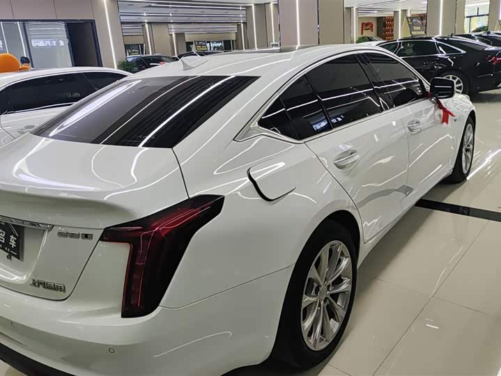 Фото 3 - Cadillac CT5