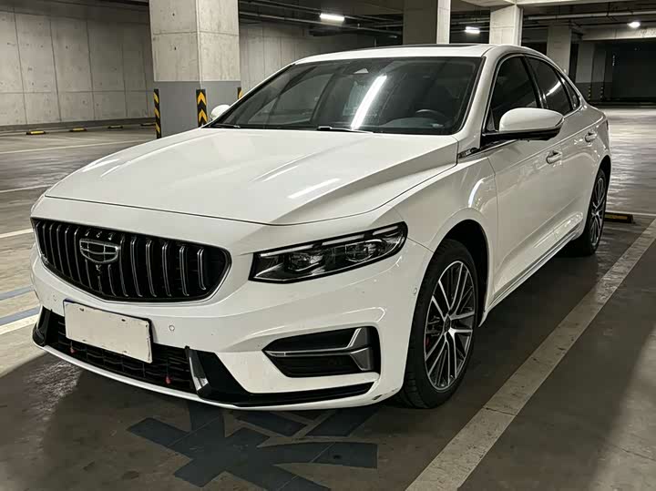 Фото 1 - Geely Preface